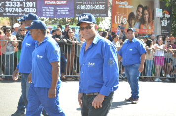 Foto - SAAE no Desfile Cívico de Pompeia 2025