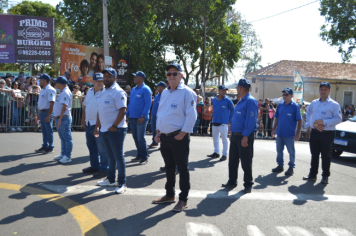Foto - SAAE no Desfile Cívico de Pompeia 2025
