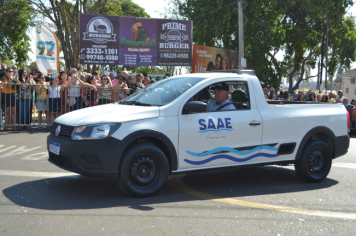 Foto - SAAE no Desfile Cívico de Pompeia 2025